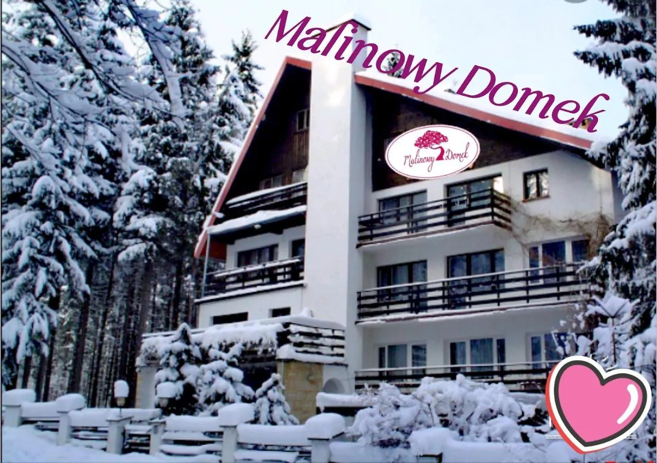 Malinowy Domek Karpacz Bed & Breakfast