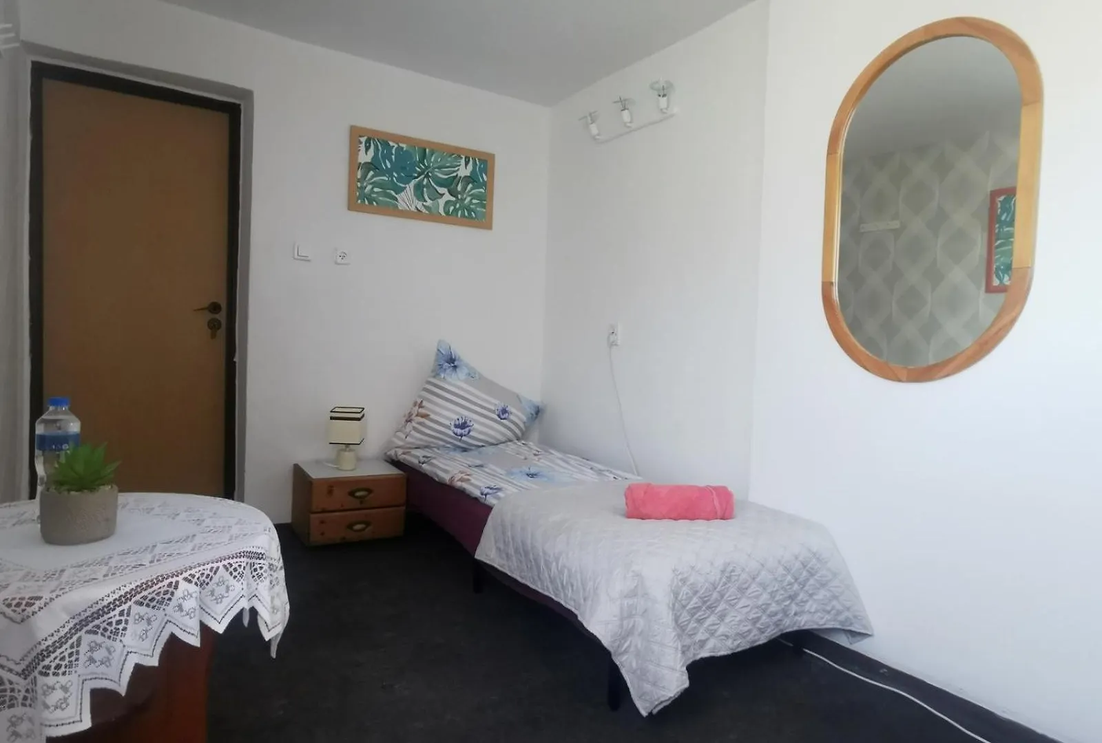 Malinowy Domek Karpacz Bed & Breakfast