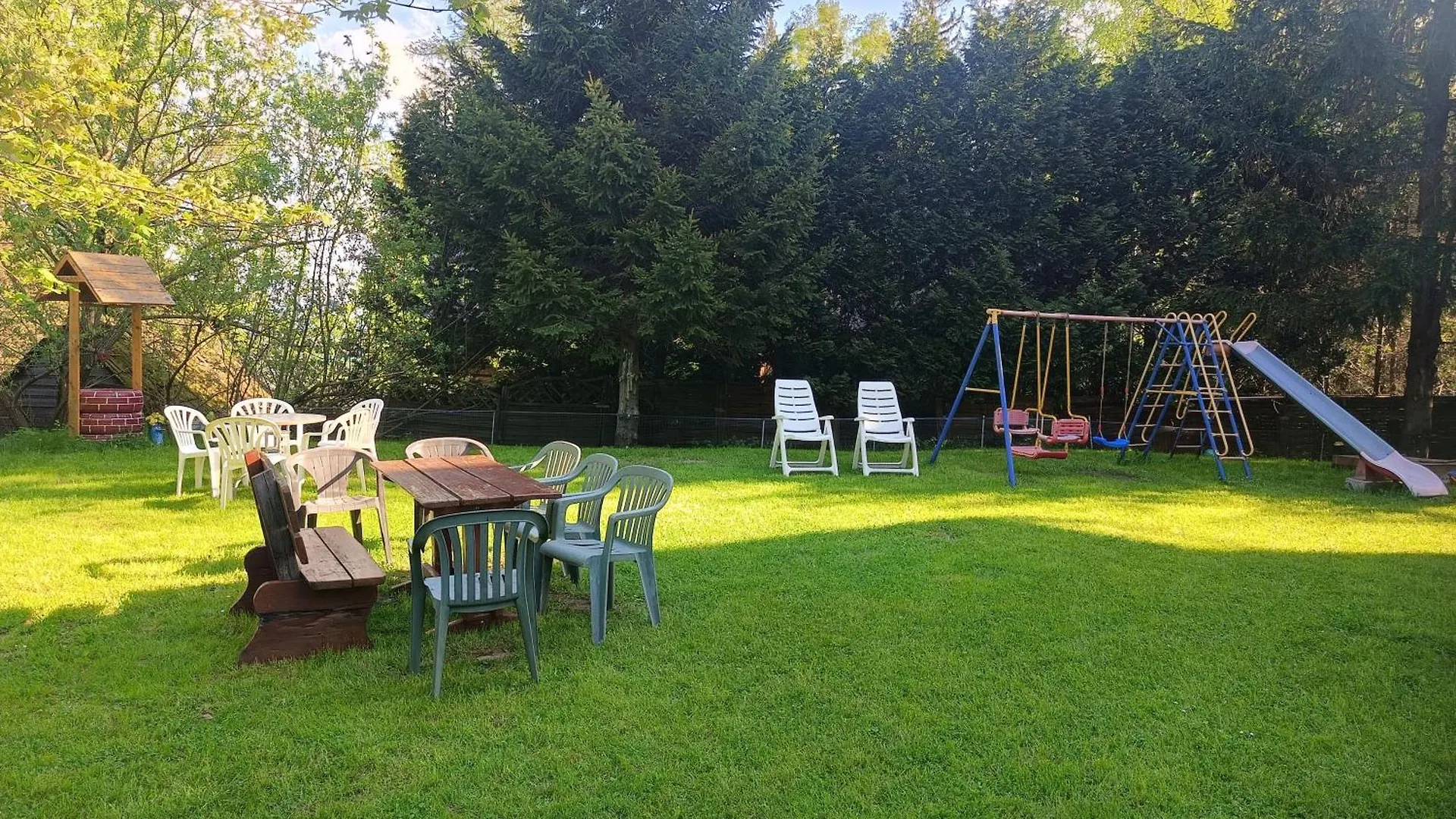 Bed & Breakfast Malinowy Domek Karpacz Poland